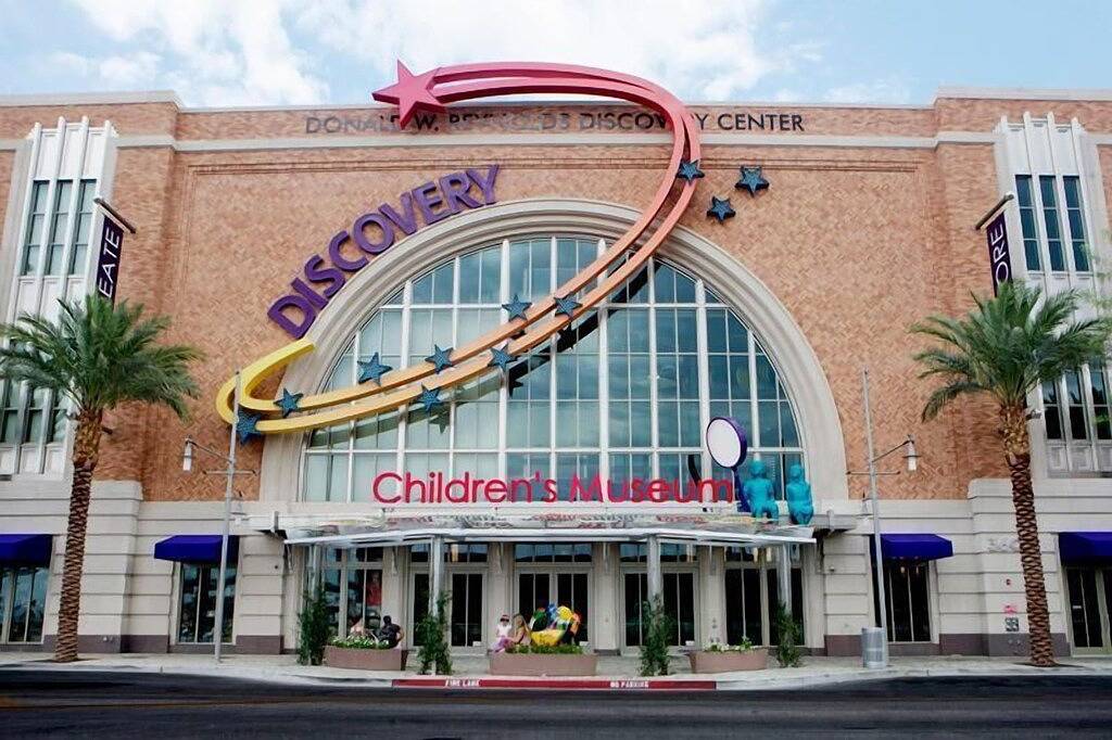 All In One Place! Casino, Nightly Entertainment, Free Parking! in Downtown Las Vegas, Las Vegas