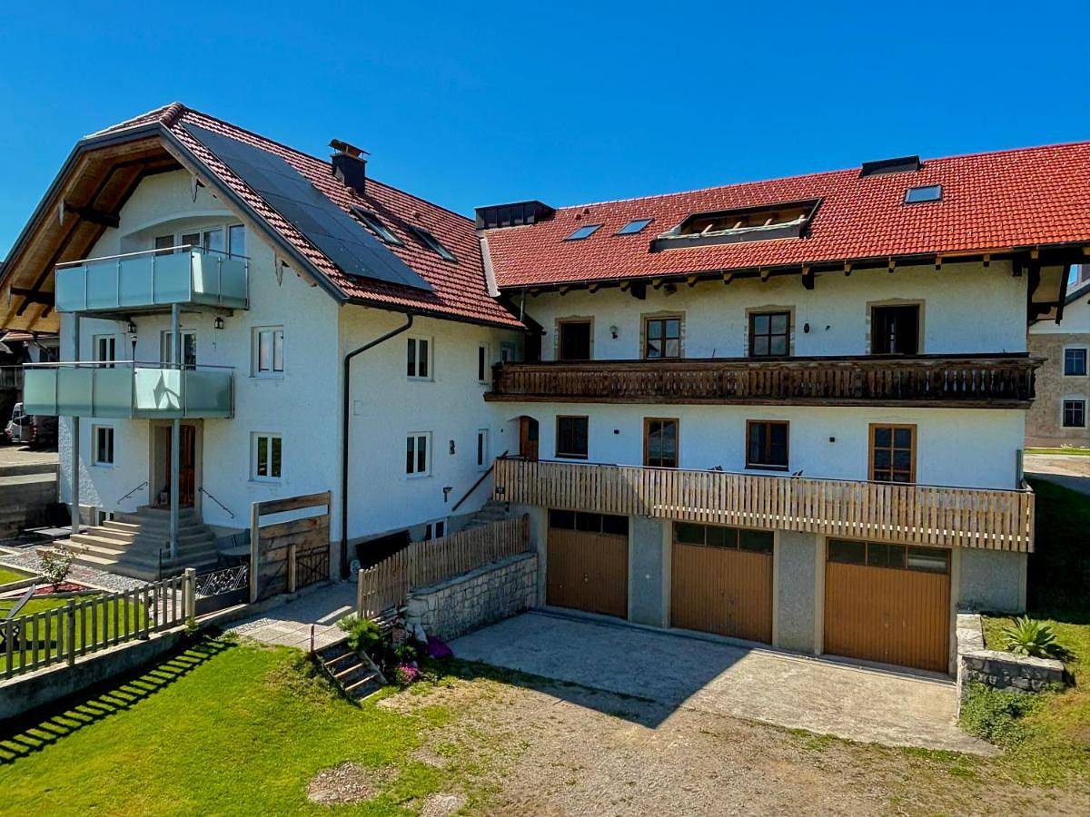 Ganze Wohnung, Gästhaus "Seeblick" in Seekirchen am Wallersee, Bezirk Salzburg-Umgebung