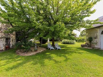 Gîte pour 4 personnes, avec jacuzzi et terrasse à Mayet (Sarthe)