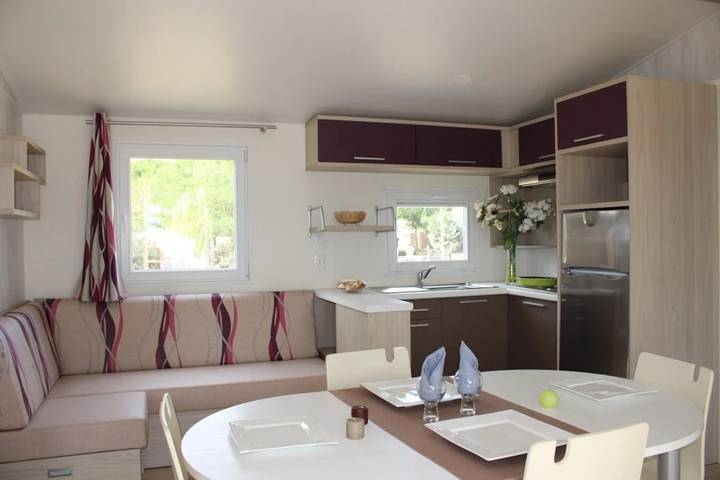 Camping pour 6 personnes, avec bassin pour enfant et jacuzzi à Sérignan - 4