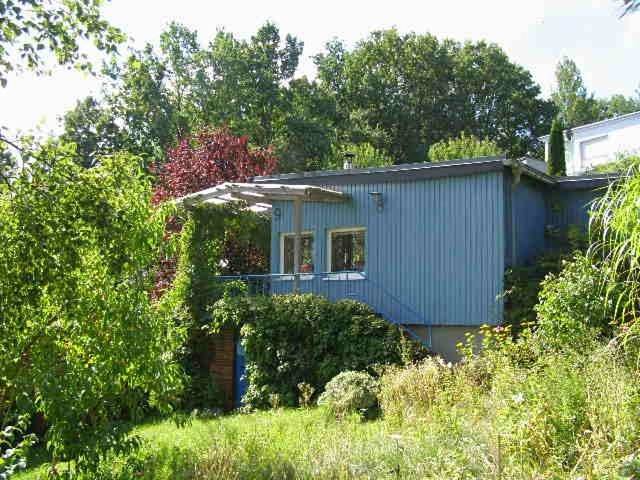 Ferienhaus für 4 Personen, mit Terrasse und Seeblick sowie Ausblick in Schwarz