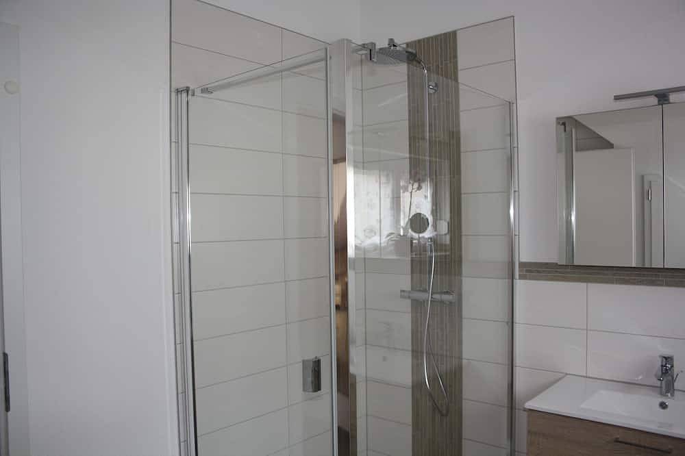 Ganze Wohnung, Ferienwohnung am Fuße der Burg Hohenzollern in Hechingen, Neckar-Alb