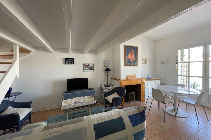 Location de vacances pour 7 personnes, avec jardin à La Flotte - 2