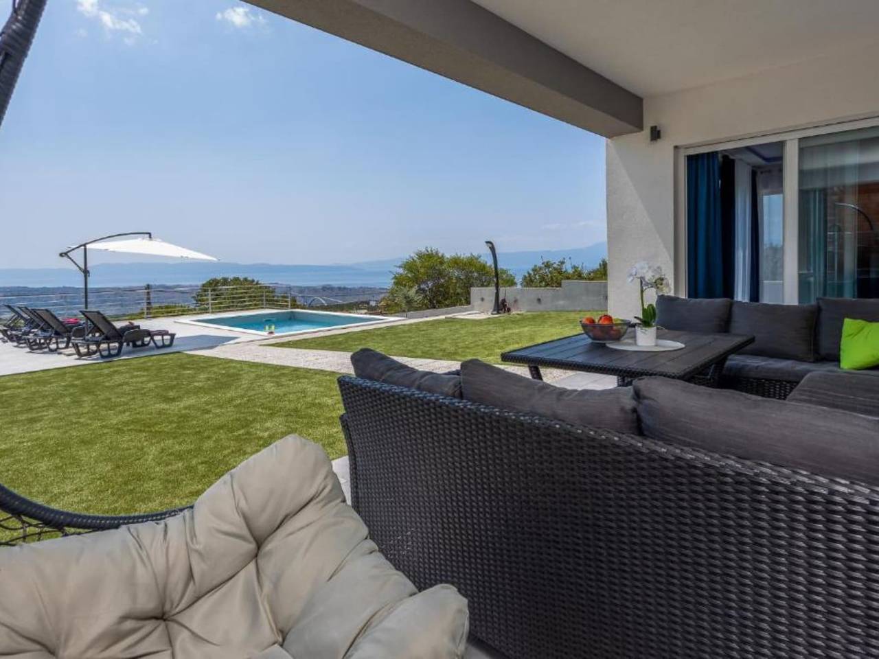 Villa Fran - Four Bedroom Villa with Private Pool in Crikvenica, Primorje-Gorski Kotar