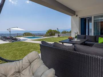 Villa für 8 Personen in Crikvenica, Primorje-Gorski Kotar, Bild 1