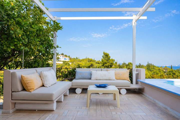 Location de vacances pour 8 personnes, avec piscine et jardin, animaux acceptés à Porto Heli - 3