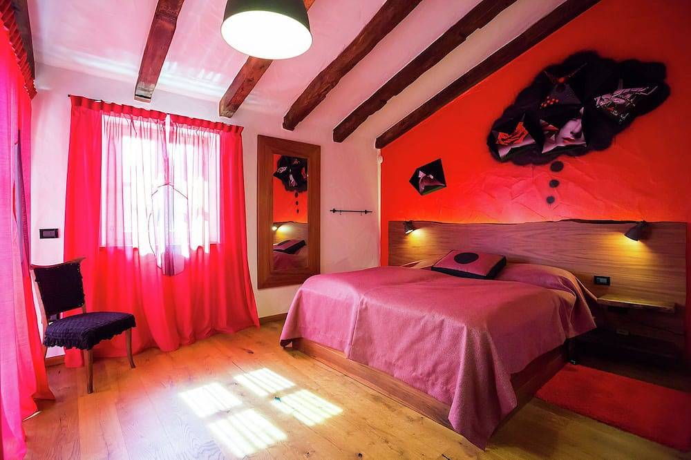 Villa bei Poreč mit Pool und Garten in Baderna, Zentralistrien