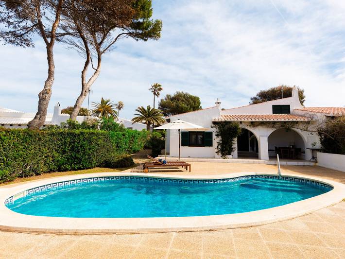 Chalet para 6 personas, con jardín además de piscina y terraza - 1