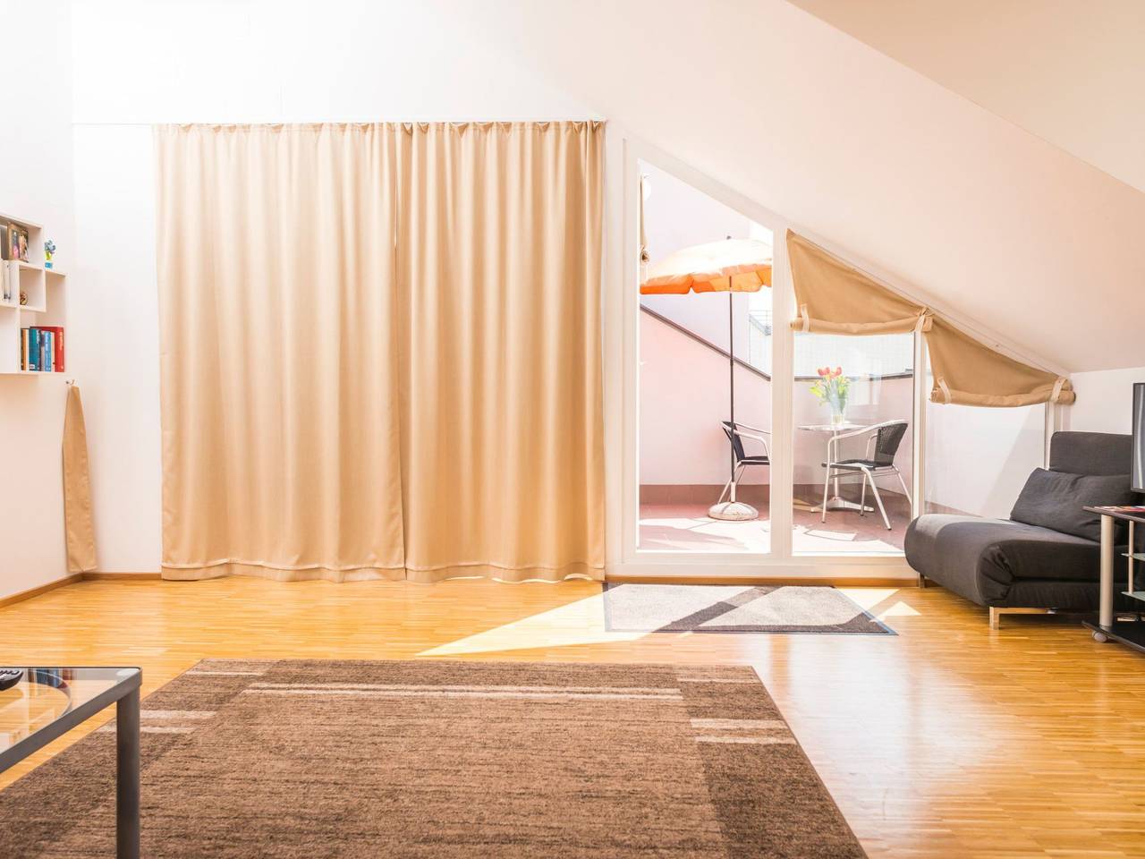 Ganze Wohnung, Sonniges Appartement in Dornbach in Hernals, Wien