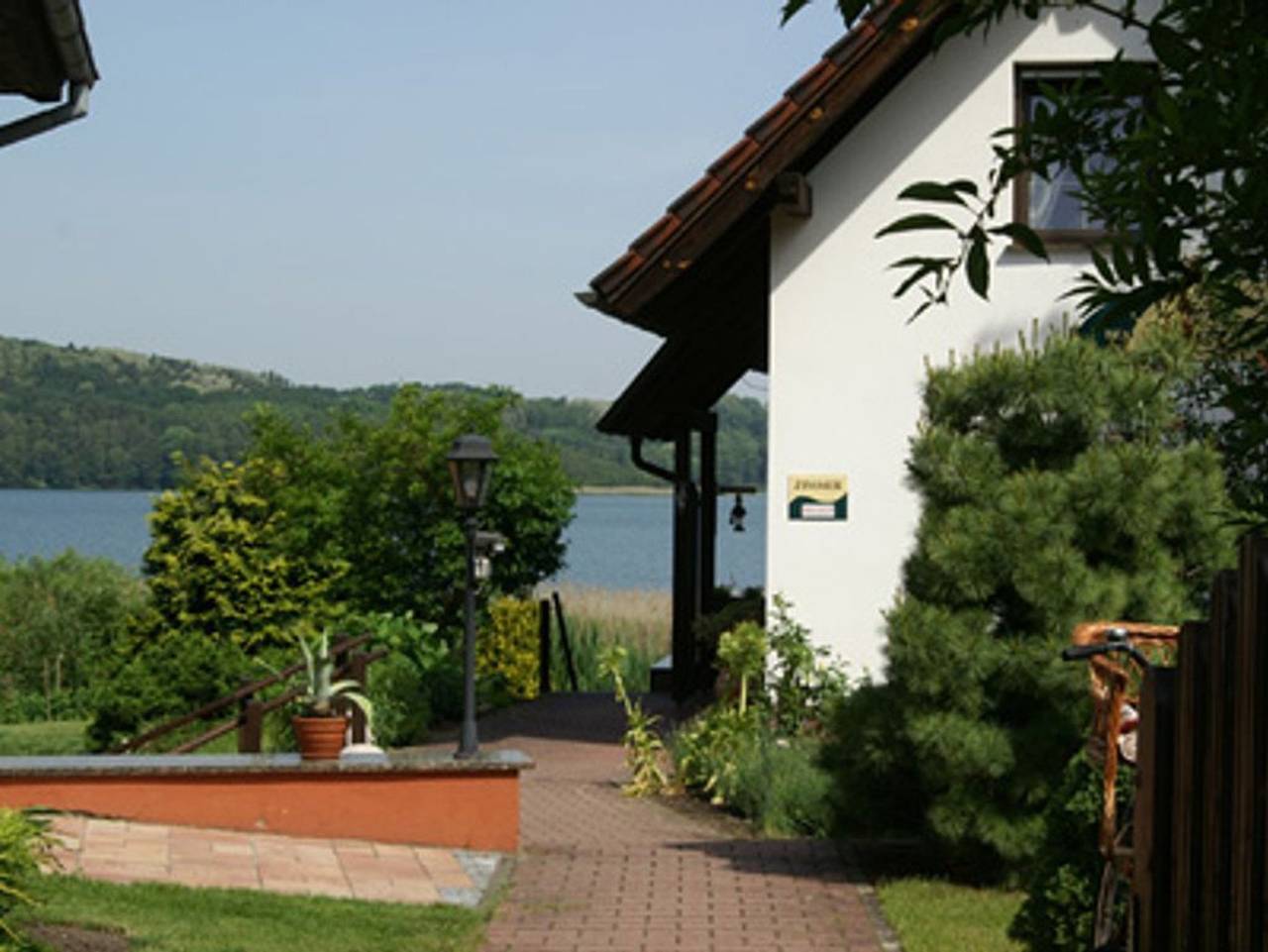 Ganze Ferienwohnung, Chalet am See - Ferienwohnung Traumblick in Stadt Buckow (Märkische Schweiz), Märkisch-Oderland