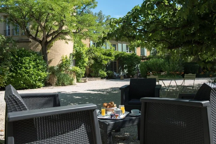 Hotel para 2 personas, con piscina además de jardín y vistas - 1
