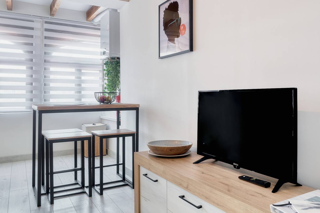 Ganze Wohnung, Ferienwohnung 'El Ático De Entrevías' mit Wi-Fi in León, Cordillera Cantábrica