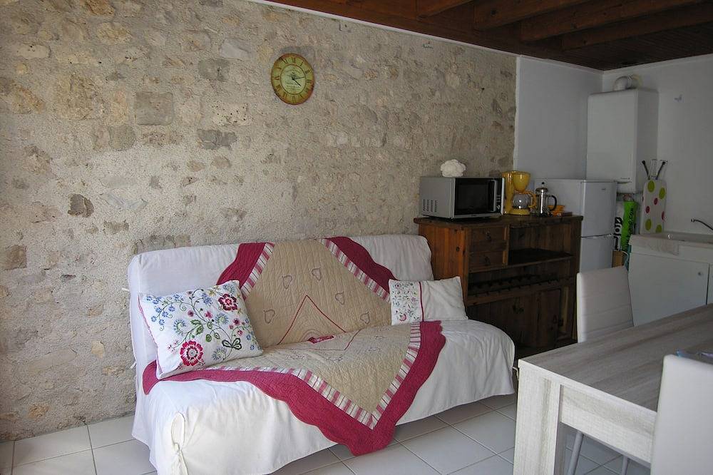 Guest house campagne au calme in Lorrez-le-Bocage-Préaux, Seine-et-Marne