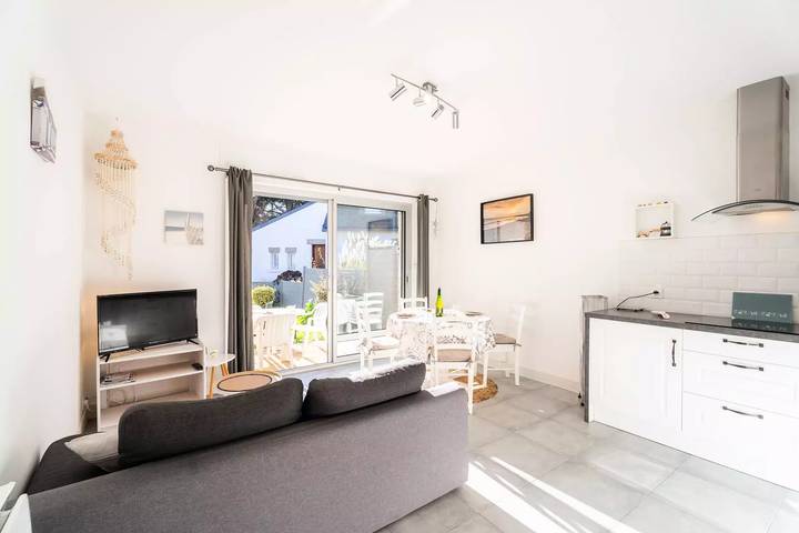 Gîte pour 4 personnes, avec jardin dans Plage Ty Bihan