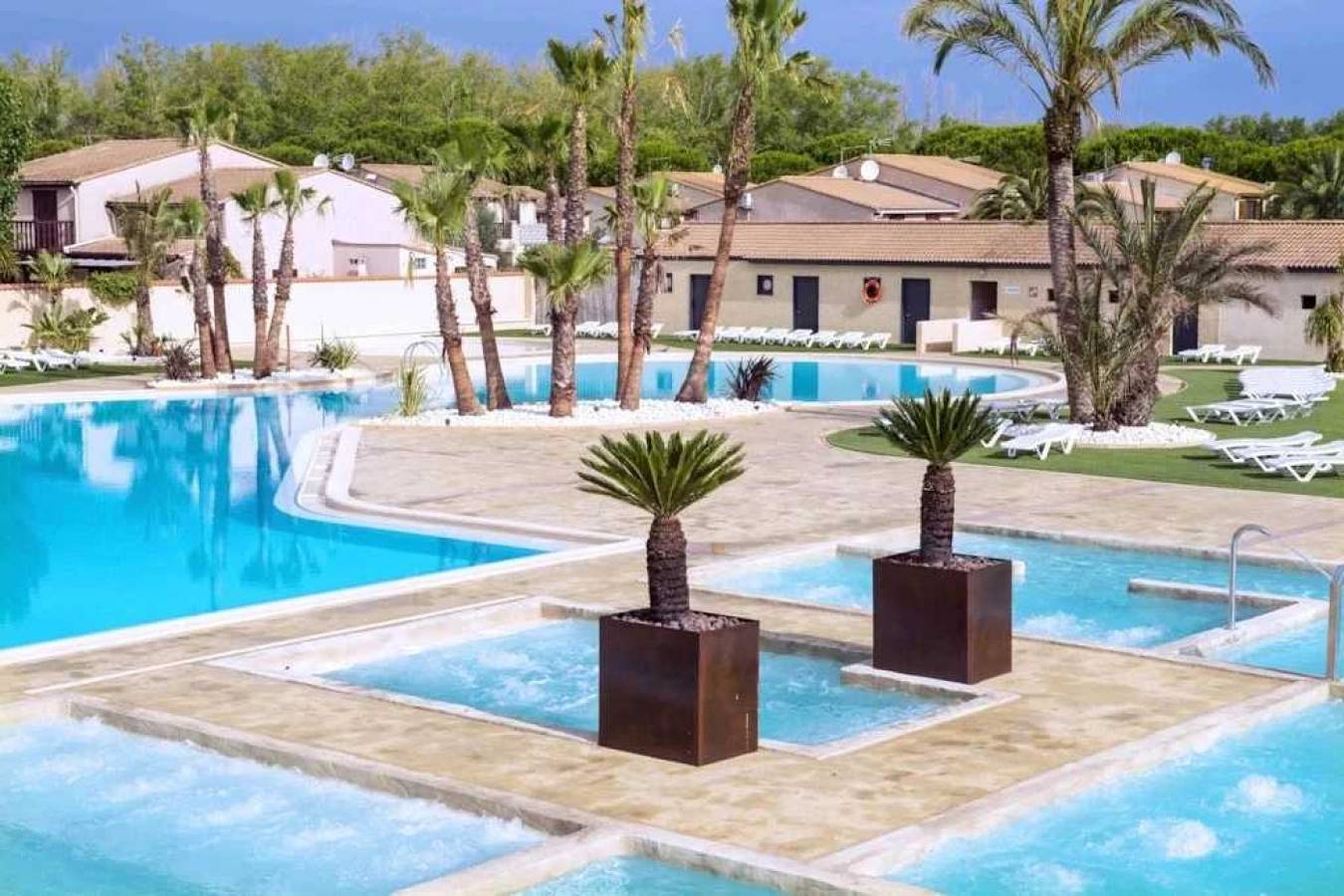 Camping 3 étoiles - Parc aquatique - efbhab in Portiragnes Plage, Portiragnes