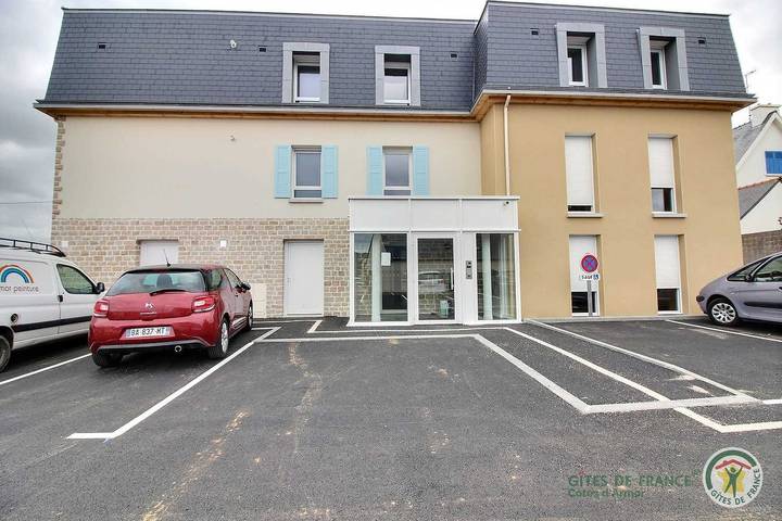 Gîte pour 4 personnes, avec Terrasse ainsi que Jardin et Vue à Saint-Quay-Portrieux - 4
