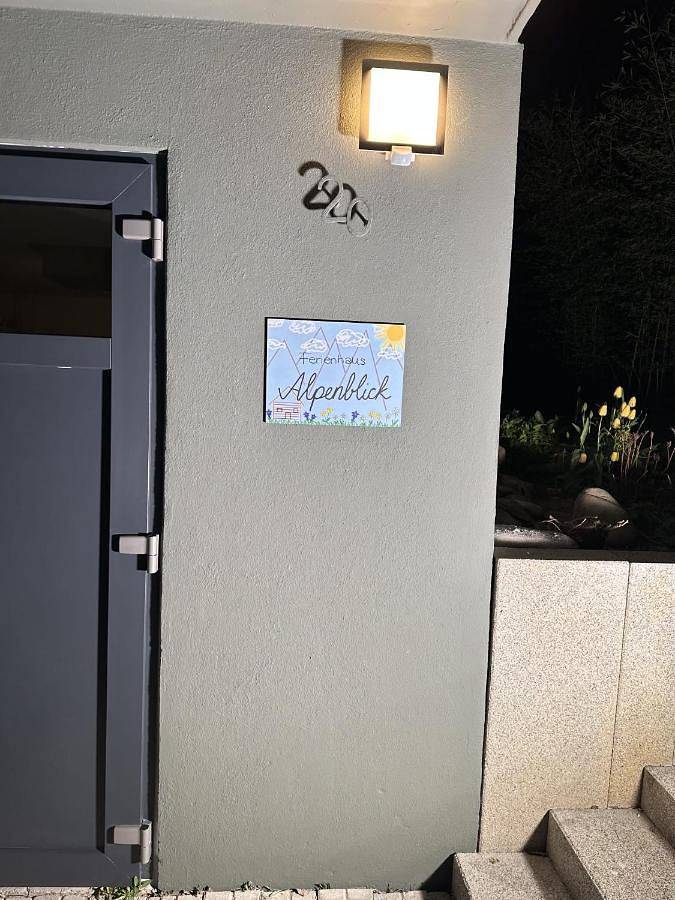 Location de vacances pour 6 personnes, avec vue et jardin à Steinen - 3