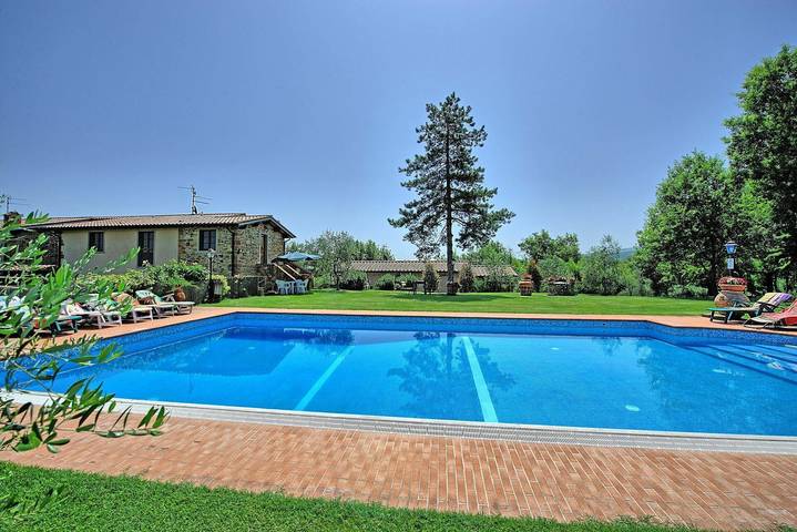 Villa für 12 Personen, mit Pool - 1