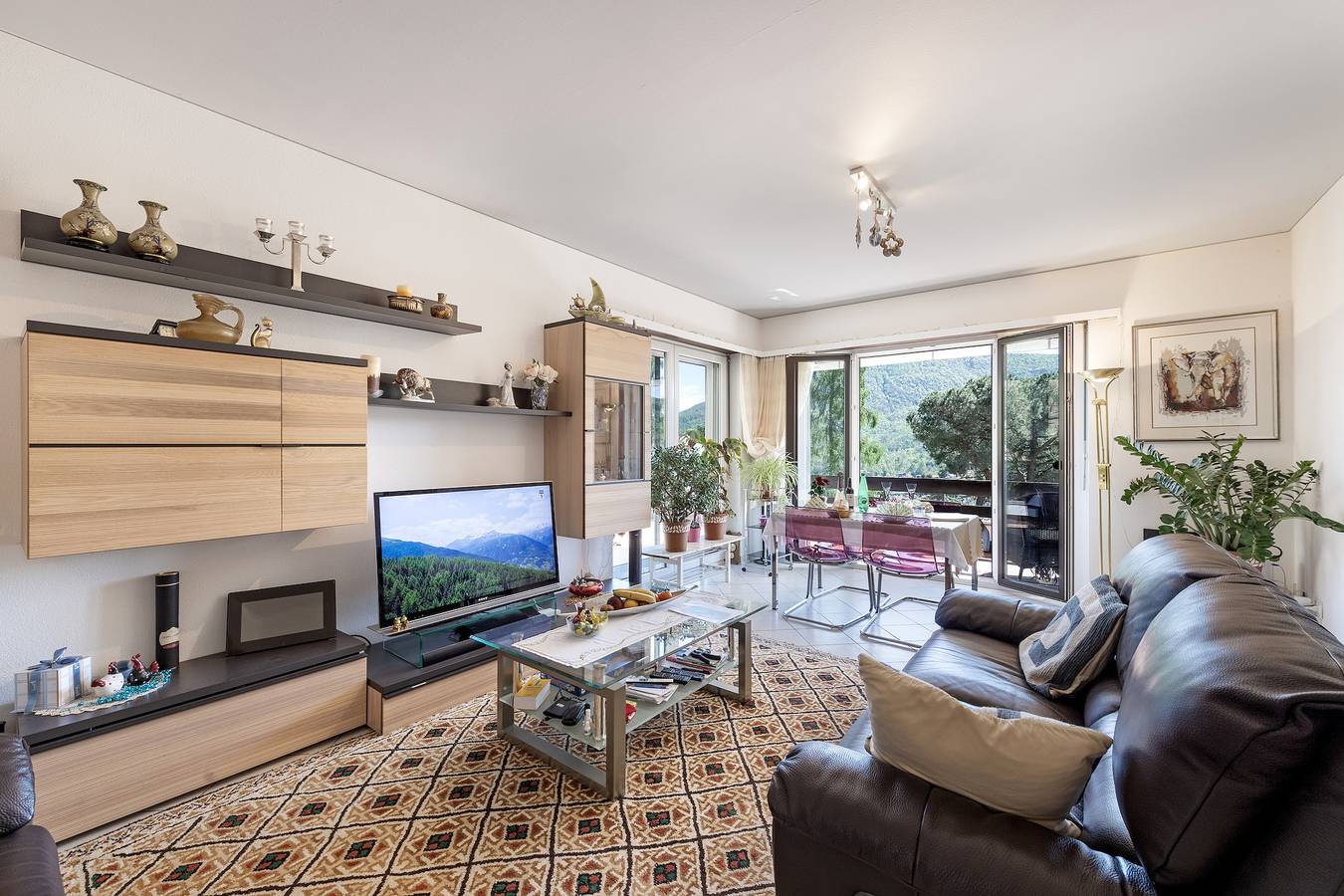 Ganze Wohnung, Apartment Graziella With Pool And View in Ponte Tresa, Luganersee