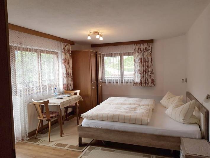 Chambre d’hôte pour 6 personnes, avec jardin et vue à Pettneu am Arlberg - 4