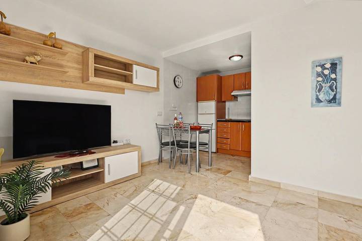 Appartement entier, Appartement de vacances « Olga » avec piscine partagée, terrasses privées et Wi-Fi in Caleta de Fuste, Antigua