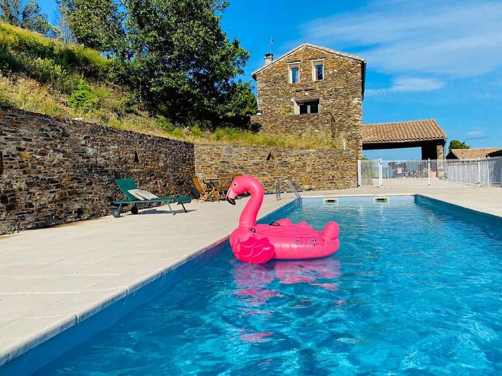 Location de vacances pour 10 personnes, avec vue ainsi que jardin et piscine à Le Vigan - 2