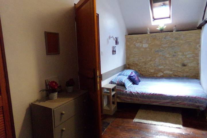 Location de vacances pour 6 personnes, avec piscine et jardin à Nadaillac-de-Rouge - 4