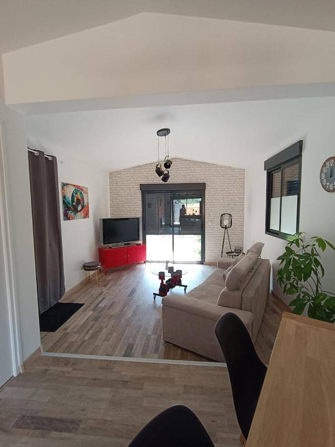 Location de vacances pour 6 personnes, avec Jacuzzi et Terrasse ainsi que Jardin et Vue dans Coudroy (Montargis)