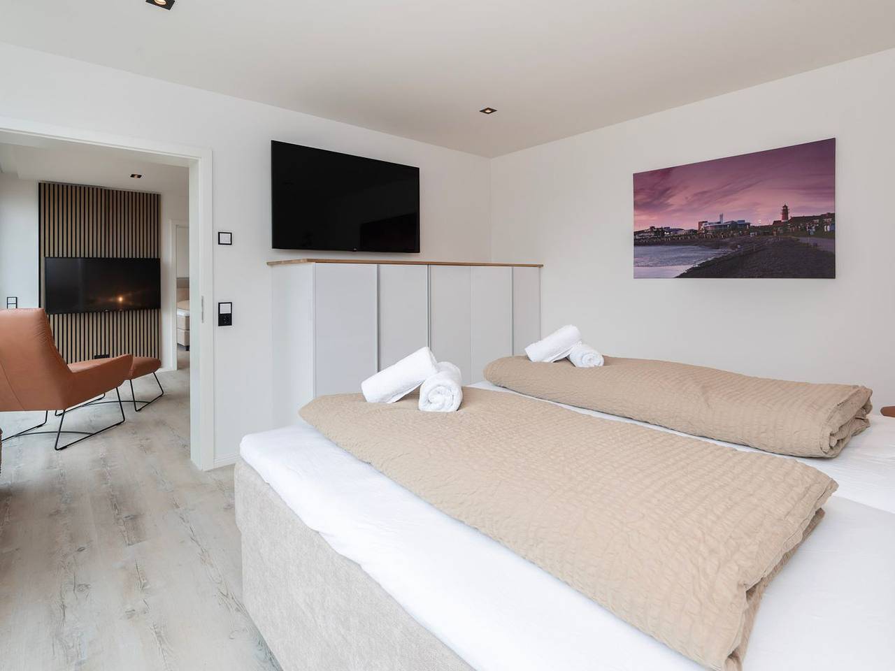 Ganze Wohnung, Inseltörn Wohnung 4
Große Wohnung in ruhiger Lage für bis zu 5 Personen und Eintritt in die Meerzeit in Büsum, Dithmarschen