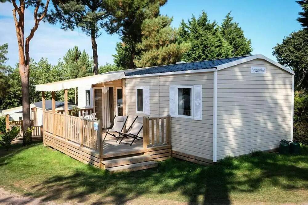 Mobil Home Xxl 5 pièces 8/10 personnes in Peyrouse, Hautes-Pyrénées