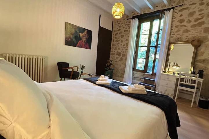 Chambre d’hôte pour 2 personnes, avec piscine à Pont-du-Casse