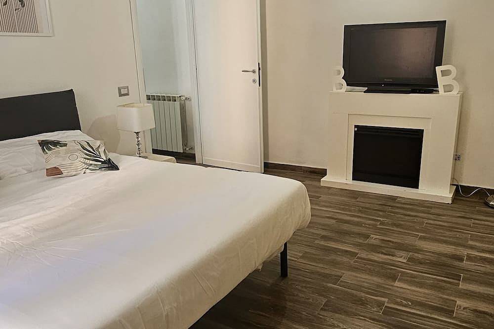 Apartamento entero, \"La Passeggiata\" apartment. in Monterotondo, Provincia de Roma