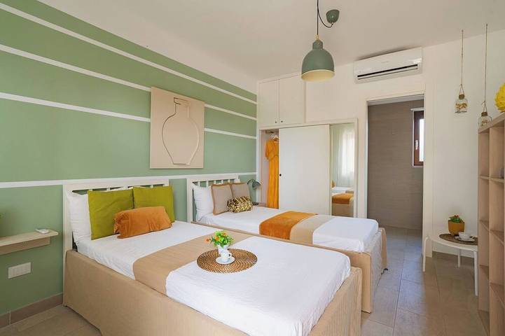 Bellissima villa indipendente per 12 ospiti con A/C, WIFI, piscina privata e TV, vicino Ostuni in Brindisi, Salento