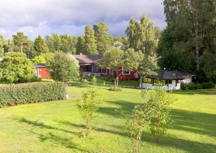 Gîte pour 2 personnes, avec sauna et jacuzzi ainsi que jardin et terrasse à Umea - 4