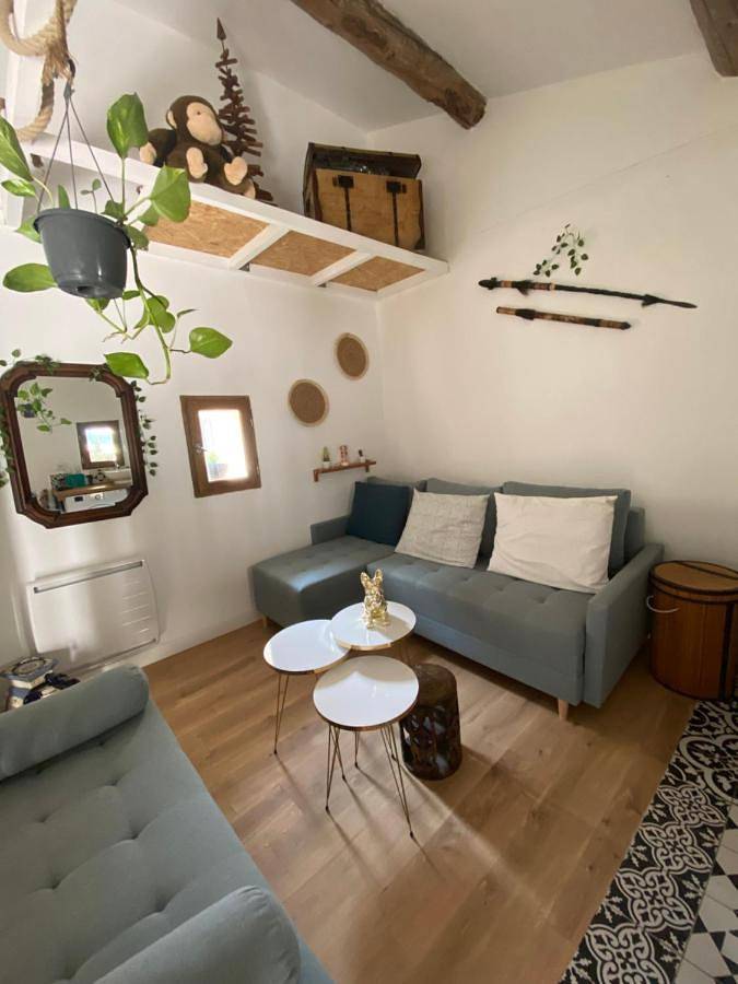 Double Room in Mallemort, Région d'Arles
