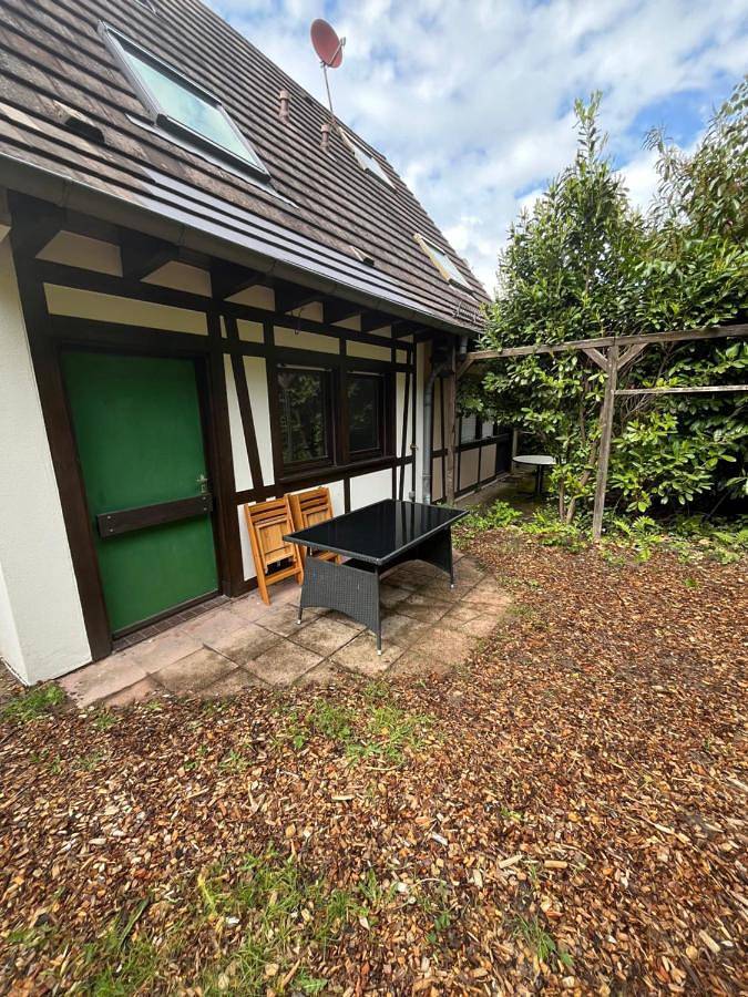 Gîte pour 5 personnes, avec piscine et jardin ainsi que terrasse et vue à Lembach - 3