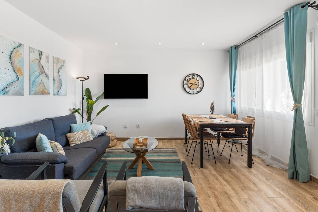 Entire apartment, Apartment 'Casa Bonitamar' with Sea Views, Wi-Fi and Air Conditioning in La Cala de Mijas, Mijas