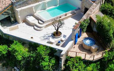 Maison d’hôte pour 2 personnes, avec jacuzzi ainsi que jardin et piscine à Bélarga