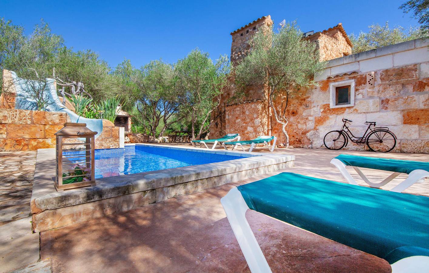 Gemütliches Apartment mit Pool, Küche & Klimaanlage | Kostenloses WiFi & Grill in Campos, Mallorca Süden