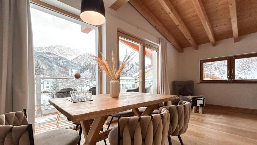 Apartmenthotel für 5 Personen, mit Balkon und Terrasse sowie Garten und Sauna in Biberwier
