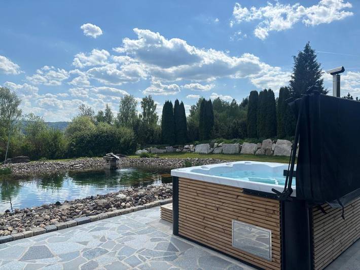 Ferienhaus für 7 Personen, mit Balkon und Whirlpool sowie Terrasse und Garten in Bärnau - 2