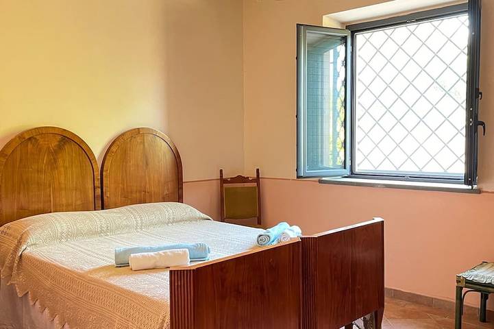 [Villa] in 8 ettari di campagna, a 20' dal mare in Feroleto Antico, Catanzaro Provinz