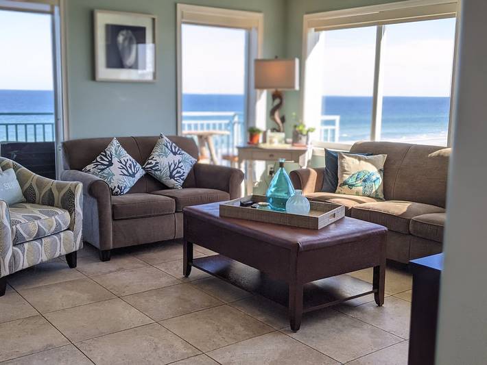 Vacation rental for 6 people, with balcony and pool in New Smyrna Beach