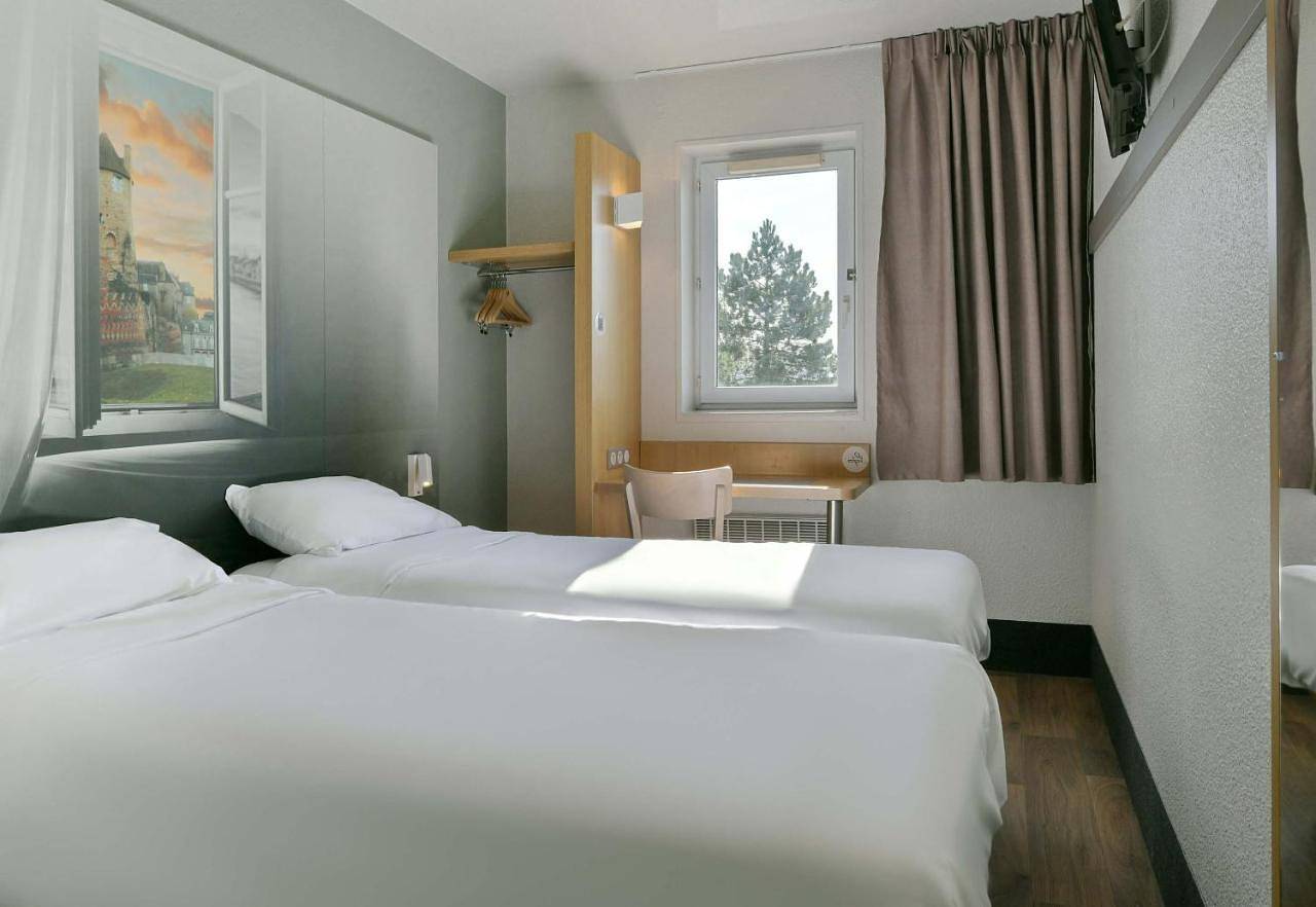 B&B Hotel Le Mans Nord 1 in Saint-Saturnin, Sarthe
