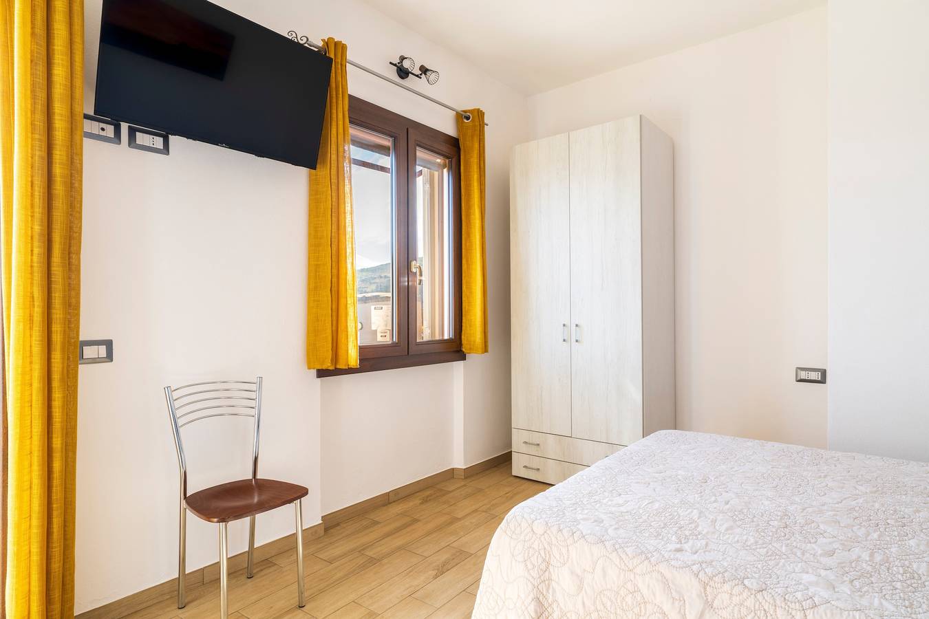 Tweepersoonskamer met privébadkamer en panoramisch terras, foto 9