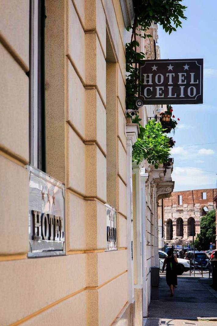 Hotel per 2 persone, con terrazza e sauna in Colosseo