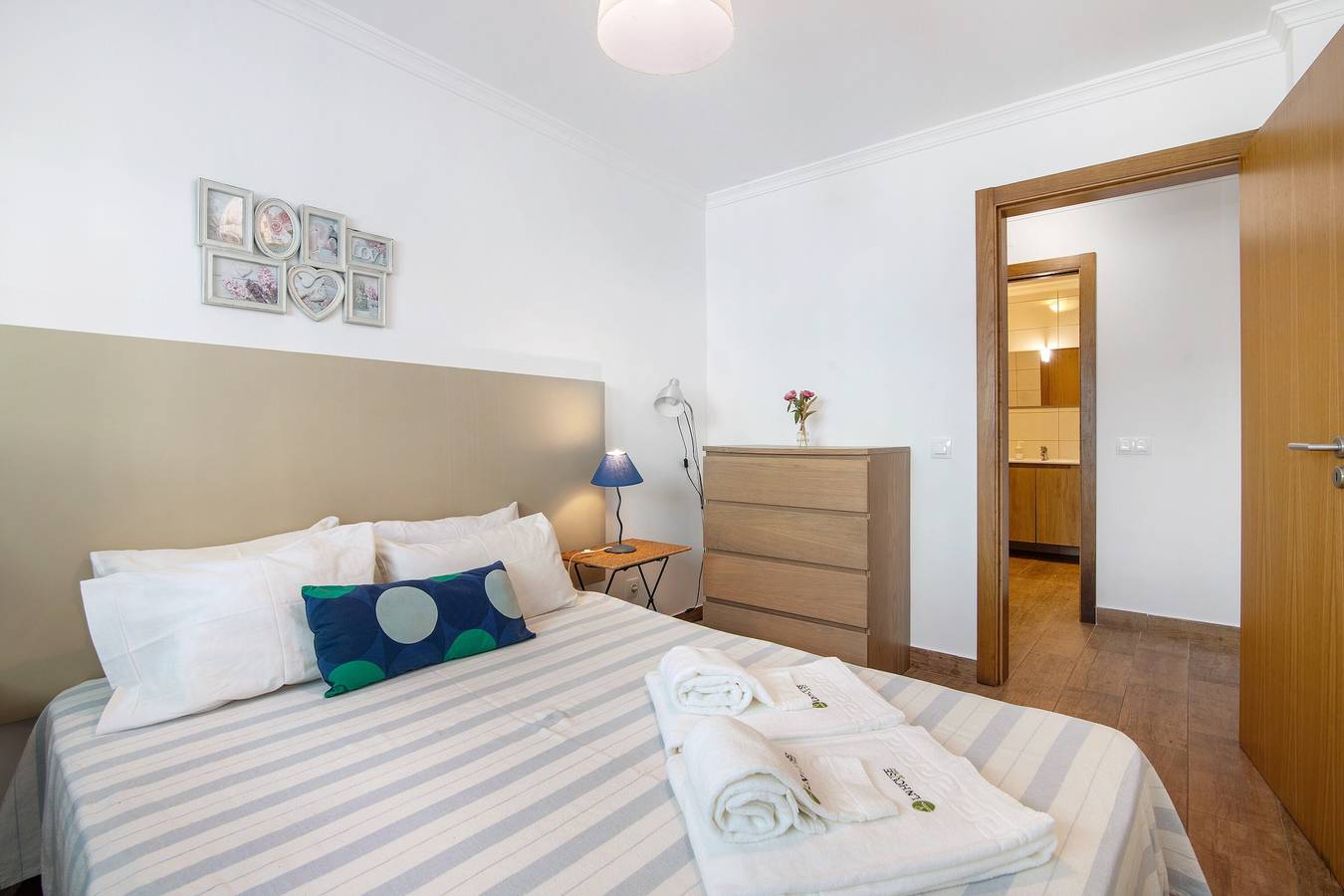 Appartement 'Dourado' met Balkon, Wi-Fi en Airconditioning, foto 15