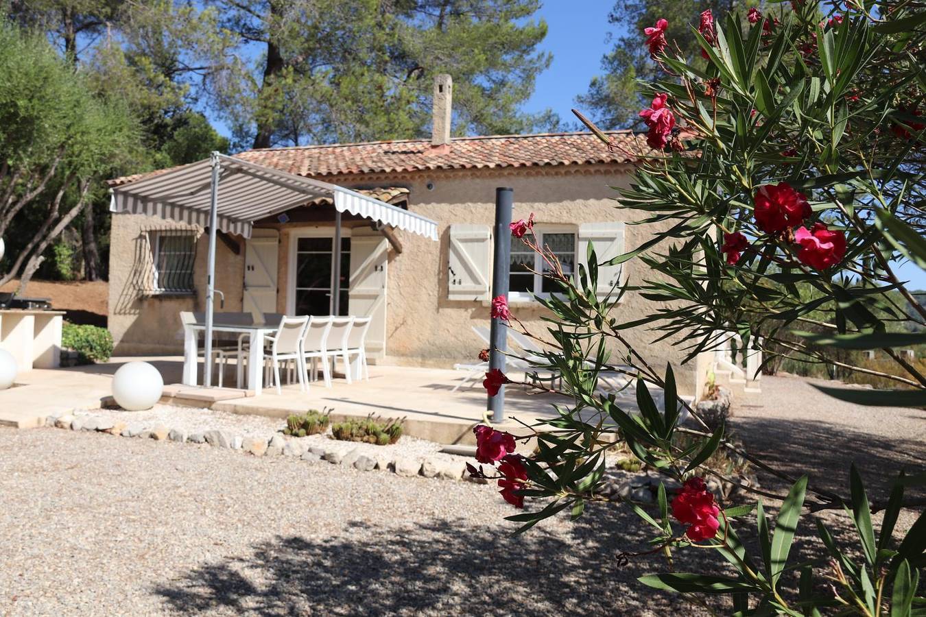 Le gîte "les oliviers" in Le Luc, Région de Draguignan