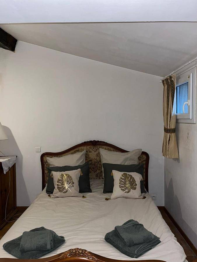 Ferienwohnung für 4 Personen, mit Terrasse und Garten sowie Ausblick
