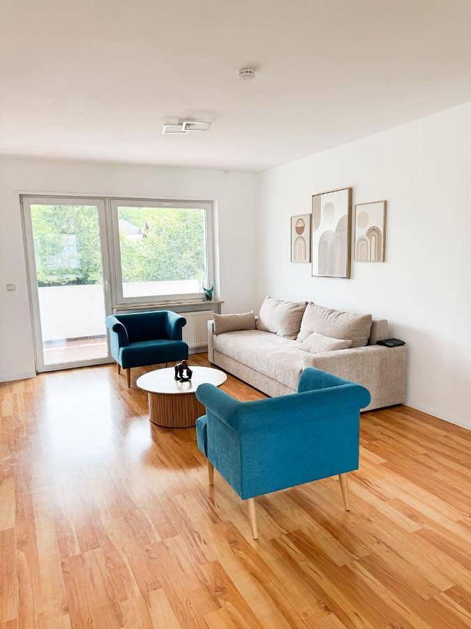 Ferienwohnung, mit Balkon und Terrasse sowie Garten